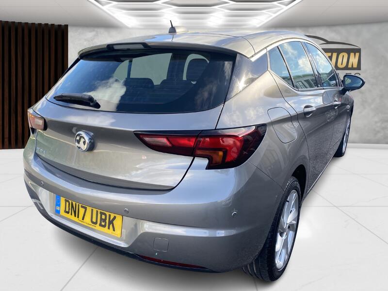 VAUXHALL ASTRA