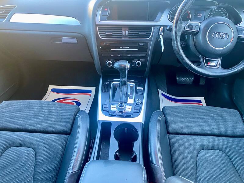 AUDI A4 AVANT